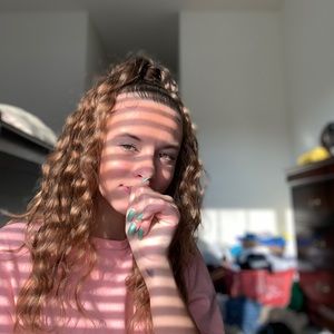 Meet your Posher, Alyssa